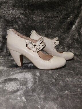 Miz Mooz Starla Edwardian Mary Jane Heels Pumps Light Beige 7.5 Trad Wife Pin Up